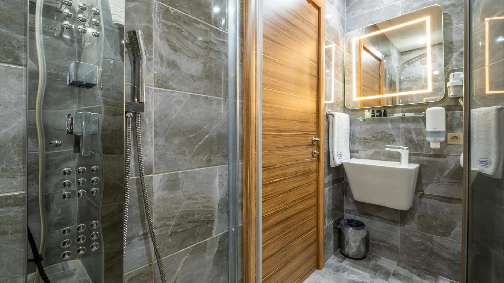 La Wisteria Boutique Hotel Istanbul