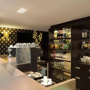 **** Hotel La Prima Fashion Ungaria