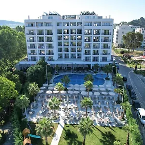 Delight Hotel&spa 4* Golem (Tirana)
